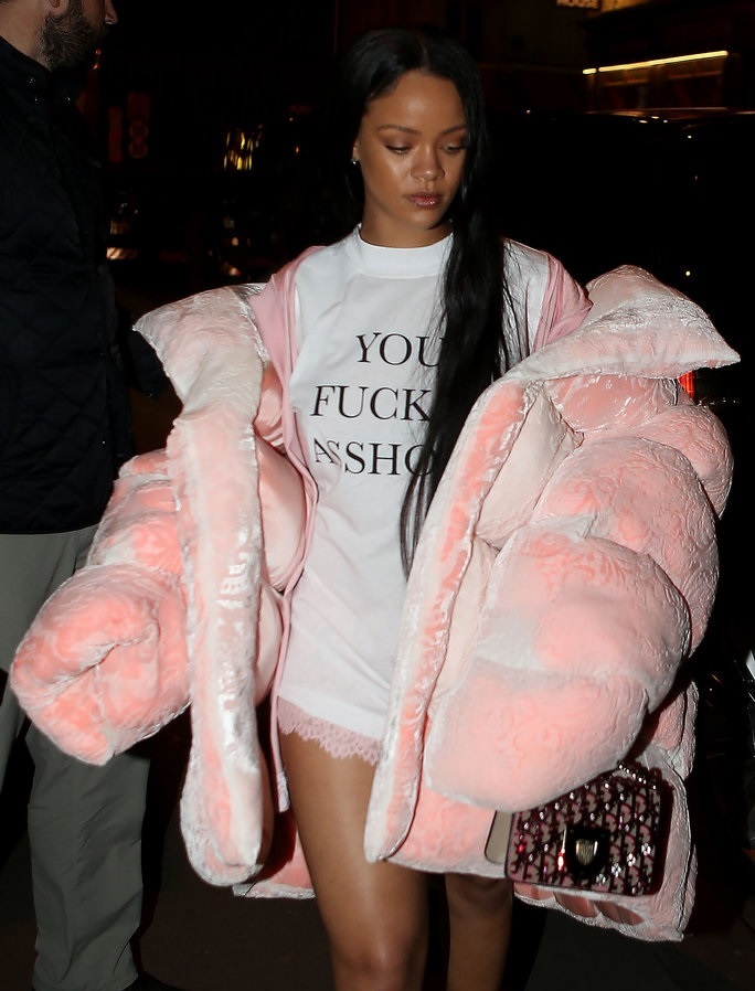 rihanna-pufferjacket